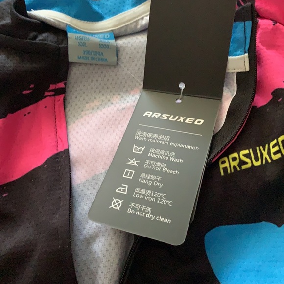 XXL men’s cycle riding shirt with back pockets - Picture 4 of 5